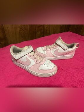 Nike pink & white dunks size 3Y